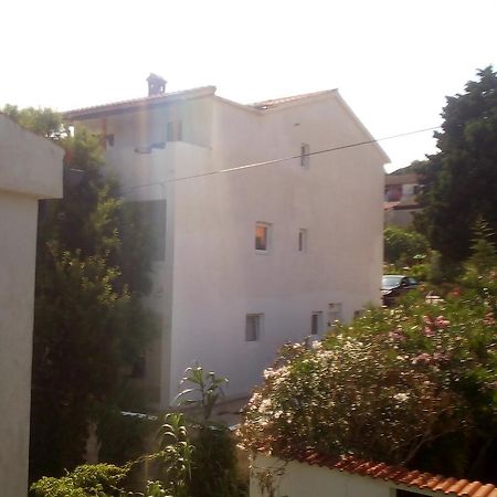 Apartments&rooms Camelia Premantura Buitenkant foto